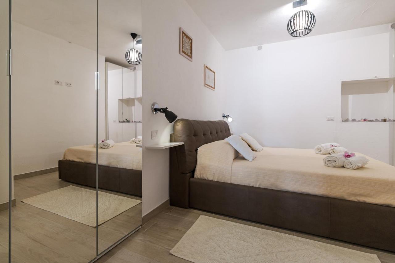 קאלה גונונה Purple Flower Suite Apartment מראה חיצוני תמונה